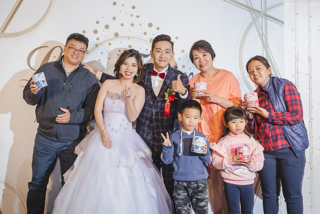 [婚禮攝影]世豪怡蓉 幸福午宴@蘇杭餐廳-大坪林店-最專業的團隊完成每場完美婚禮紀錄，拍的不只好更要快! #婚攝