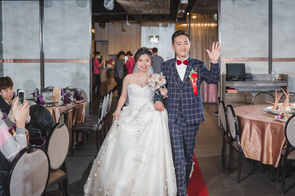 [婚禮攝影]世豪怡蓉 幸福午宴@蘇杭餐廳-大坪林店-最專業的團隊完成每場完美婚禮紀錄，拍的不只好更要快! #婚禮紀錄