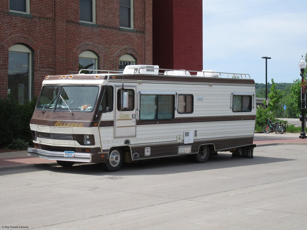 Allegro RV | 80's or perhaps 70's vintage if I had to guess.… | Flickr