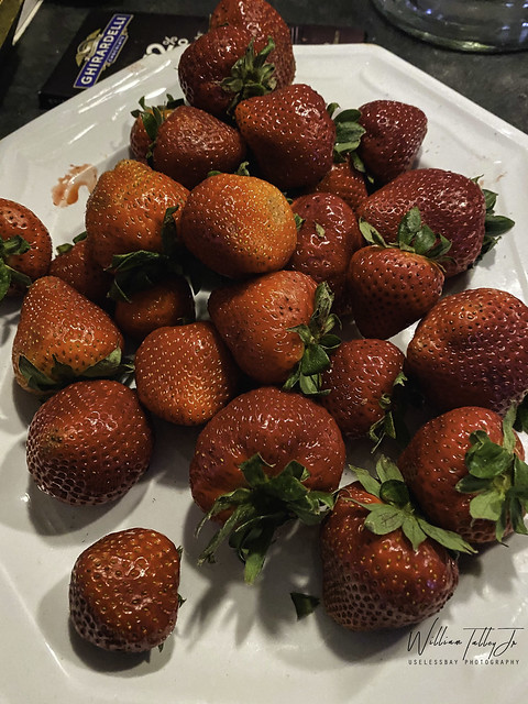 Strawberries and Chocolate 2020:44/365