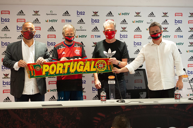 Flamengo renova com Jorge Jesus por mais um ano - 05-06-2020