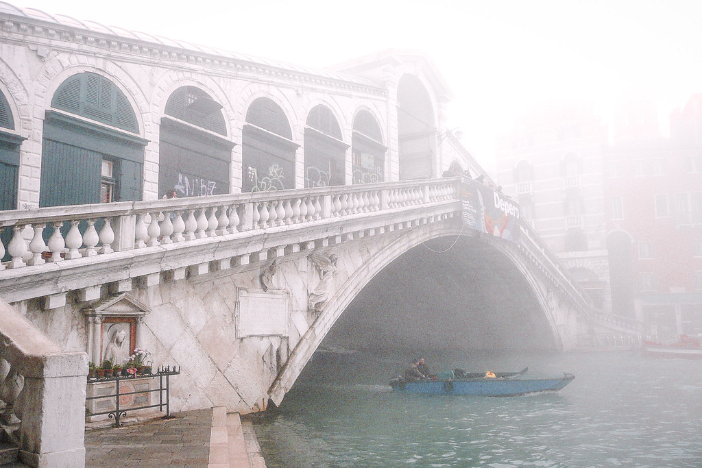Fantôme du pont de pierre - Rialto, Venise