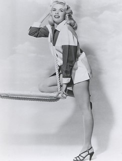 Flickr: The GLAMOUR GIRLS of OLD HOLLYWOOD Pool