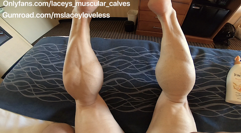 Massage my calves slowly! - 8:51 minutes