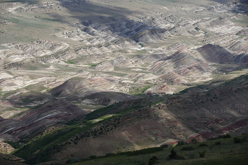 horizontal outdoors nopeople grass hills colorful stone minerals sandstone volcanic rainbowhills colourfulhill pattern ridge mountain hill landscape dry shadow cloudshadows viewfromabove mtgareja summer travelling travel colour color june 2018 vacation canon camera photography canon5dmkii kakheti davidgareja monastery georgia eurasia easterneurope