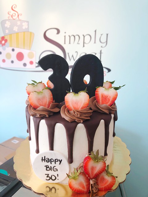 Chocolate Strawberries cake