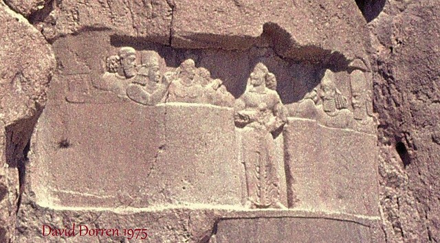 1975.09-27dSA 2400 Naghshe Rustam (Naqsh-i Rustam) Sasanian relief