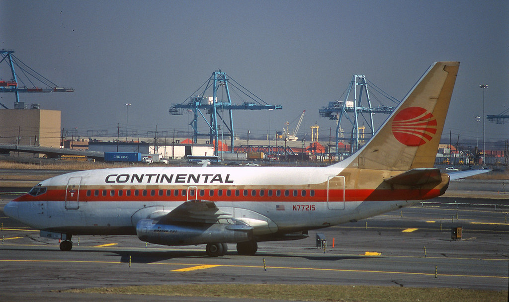 Continental 737-100 'N77215'