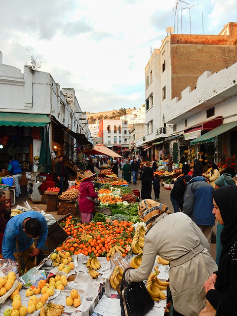 Morocco, Tetouan - At the fruit market - December 2015