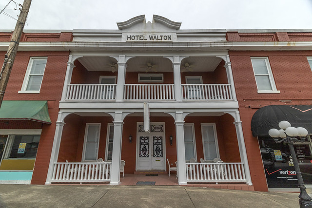 The Walton Hotel, Smith County, Tennessee