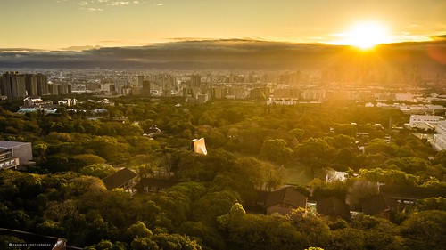 教堂 路思義教堂 東海大學 校園 天空 台中觀光 台灣 台中 campus city landscape outdoor 一日之計在於晨 清晨 空拍機 大疆 晨光 晨曦 日出 空拍 航拍 dronephoto mavic mavicair dji taiwan taichung morning sunrise drone