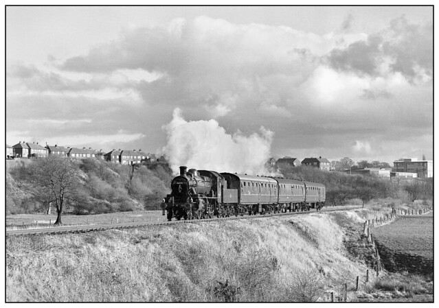 1998-0008 - 46441, at Burrs on the East Lancs Railway.