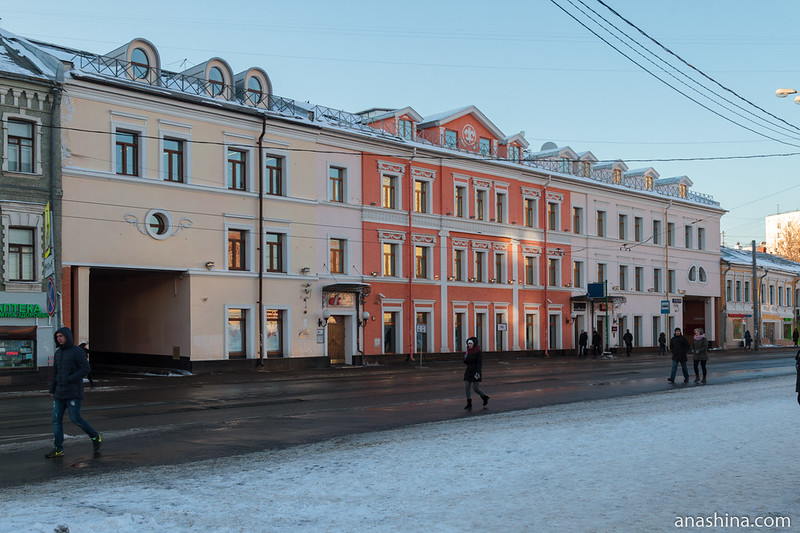 Бауманская улица, Москва