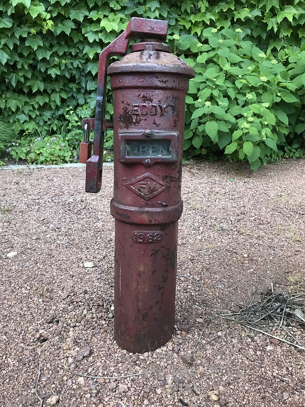 Eddy fire hydrant