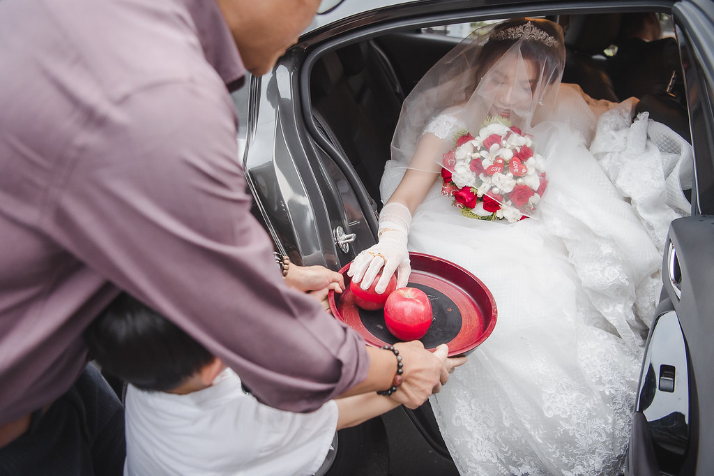 [婚禮攝影]政成芳瑩 文定迎娶@自宅-最專業的團隊完成每場完美婚禮紀錄，拍的不只好更要快! #婚禮攝影