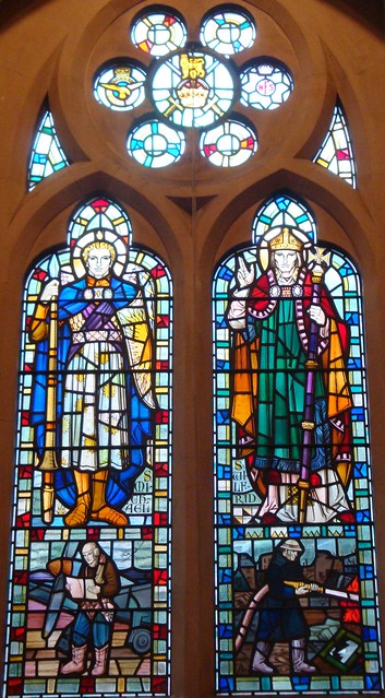[89147] Holy Trinity, Eastbourne : South Chapel Window