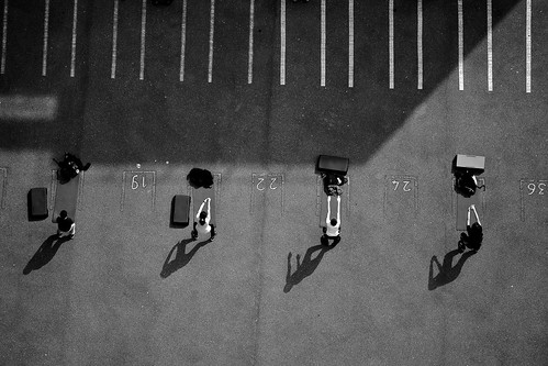 paris espace space étudiants lignes lines lumière light ombre shade students photoderue streetview urbanarte noiretblanc blackandwhite photopascalcolin 50mm canon50mm canon