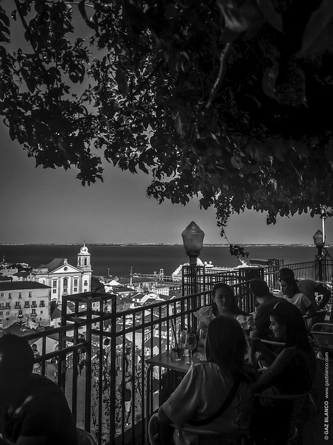 ELSEWHERE | Lisbon | LIGHT | Saudade