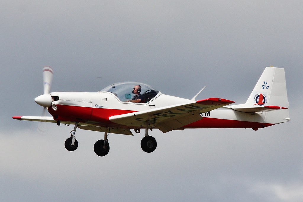 ( G-BKAM ) Slingsby T.67M-160 Firefly , RAF Benson FC . At… | Flickr