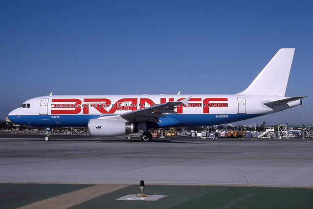 N901BN - Airbus A320-231 - Braniff - KLAX - Aug 1989