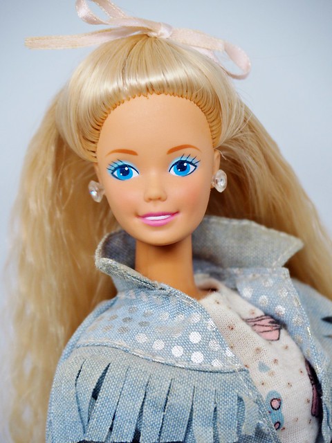 Feeling fun. Feeling fun Barbie 1988. Barbie feeling fun. Куклы Барби 90-х филинг фан. Кукла Барби Филлинг фан.