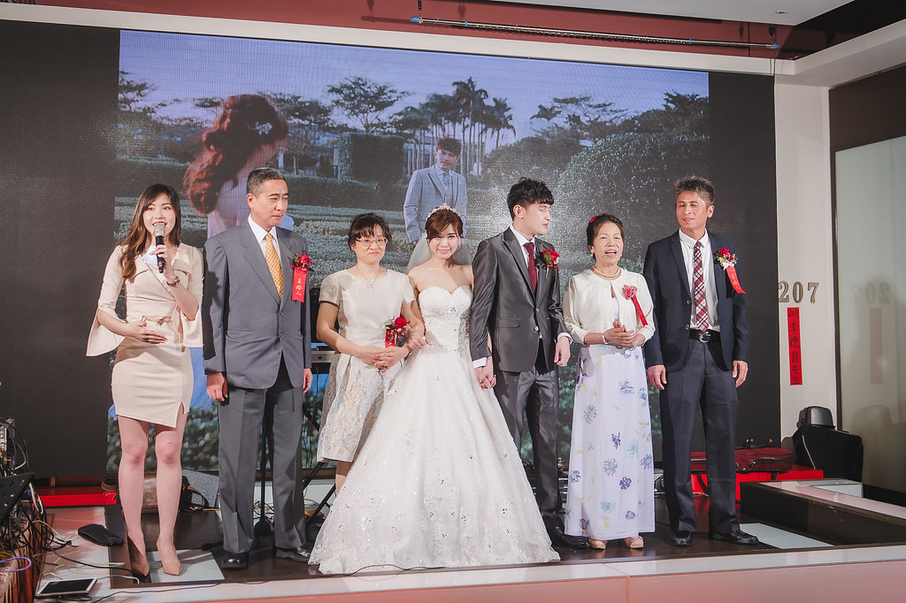 [婚禮攝影]義雄奕璇 迎娶午宴@八德竹園餐廳-最專業的團隊完成每場完美婚禮紀錄，拍的不只好更要快! #婚攝