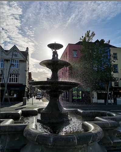Georgina Ingham | Culinary Travels A Guide to Cork, Ireland. Cork is a beutiful city to wander around. Full of quirky side streets, fabulous shopping, eating and drinking. Plus so much history too. Definitely worth a visit. Easy to see why Corkonians love it so.