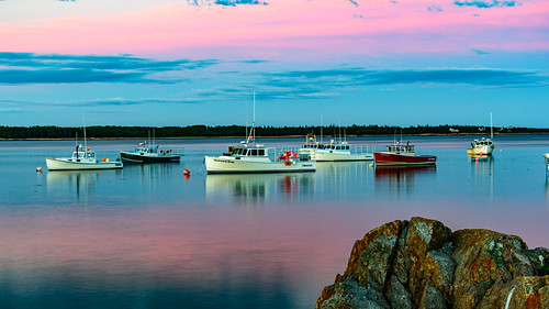 lobsterboat prospectharbor usa hancockcounty gouldsboro sunset bay harbor maine clouds commercialfishingboat ocean locationrecorded scenic boat weather water