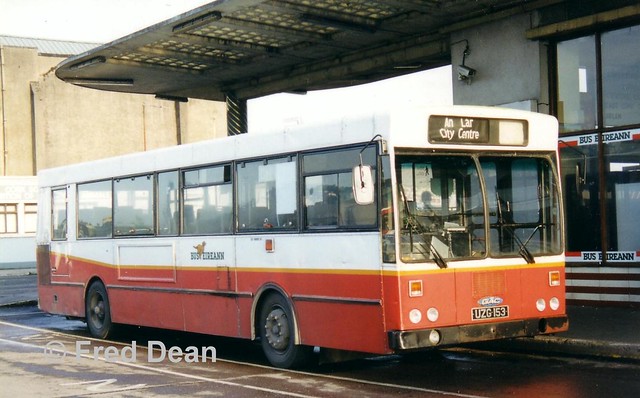 Bus Éireann KC 153 (UZG 153).