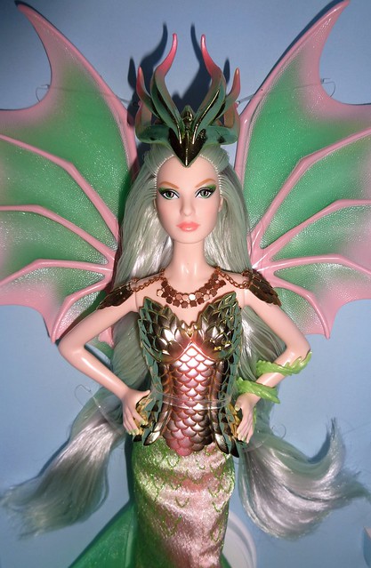 2020 Dragon Empress Barbie (3)