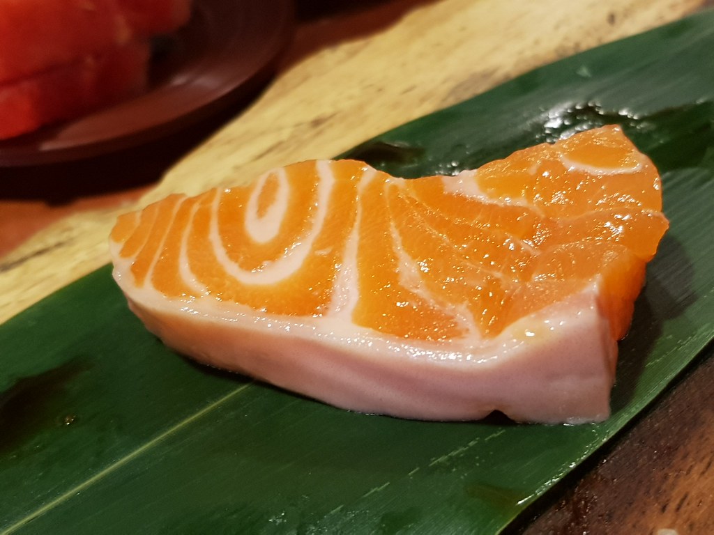 サーモン夏寿司 Salmon Natsu Sushi rm$24 @ 新寿司 Shin Zushi Bar USJ10