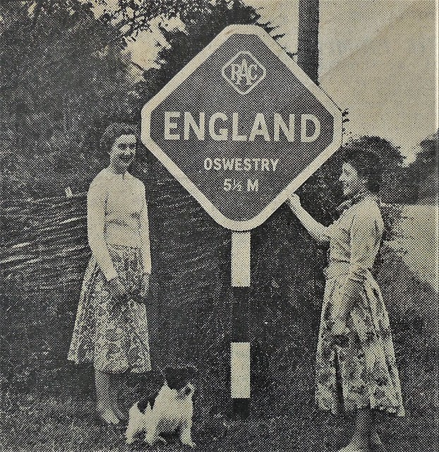 RAC Country Boundary Sign