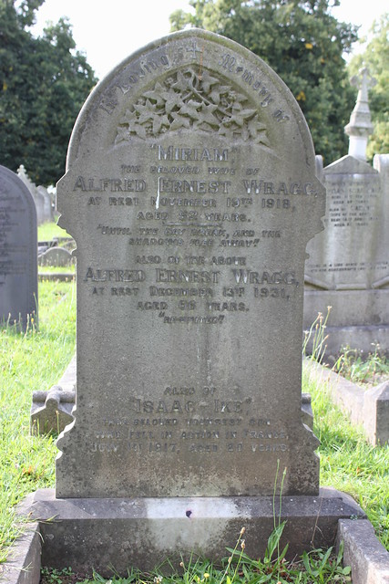 Isaac Wragg Family Gravestone 1