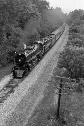rr train bw filmisnotdead photography blackwhite nikonn8008 lackawanna steamlocomotive dlw 484 dh cprail steamtown