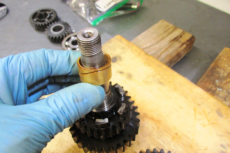 Remove Output Shaft 1st Gear Bushing