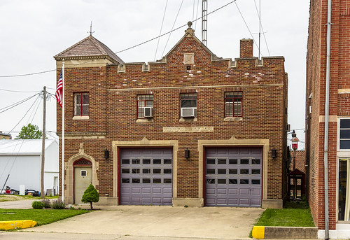 portland jaycounty indiana smalltown downtown firestaiton constructed1929