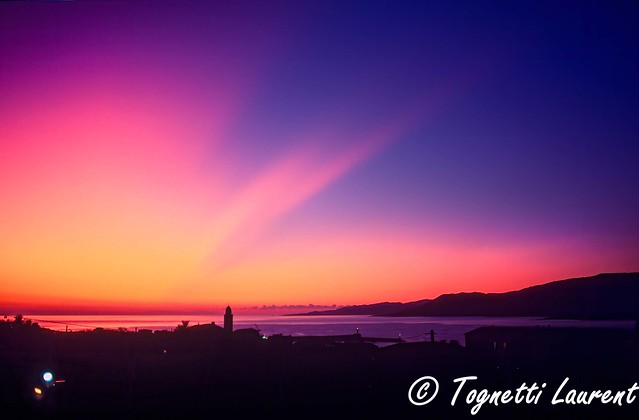 Sunset peu ordinaire sur Propriano (Corse)