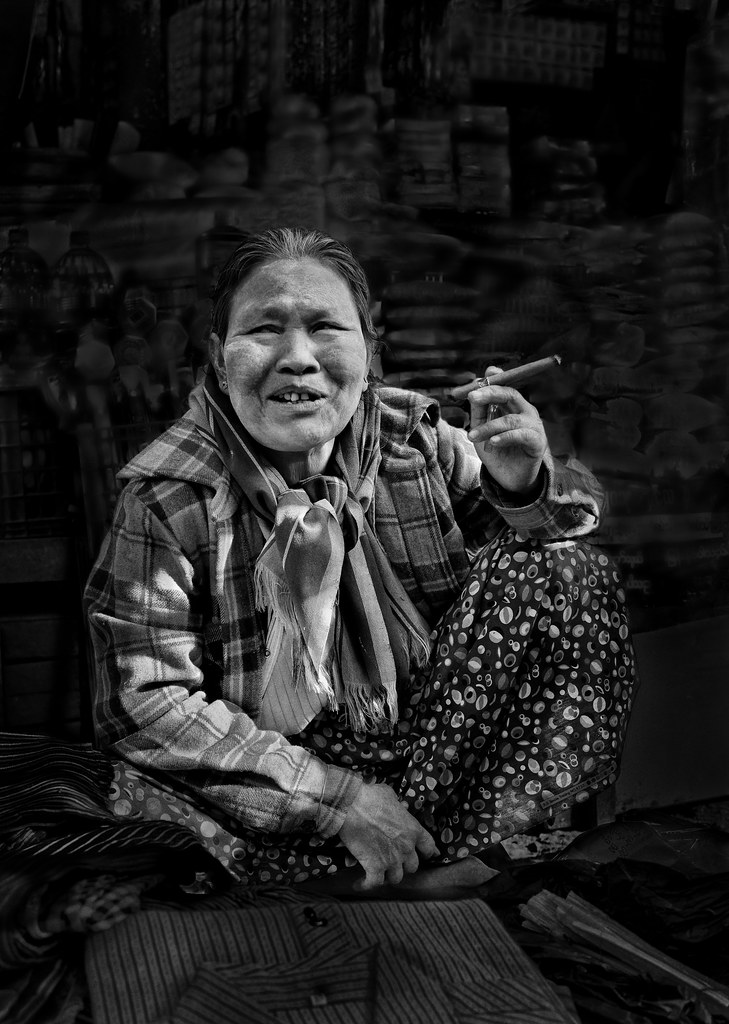 La dame au cigare - Magwe (Myanmar)