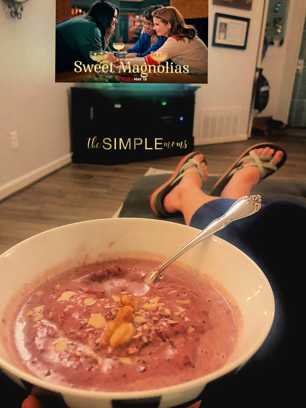netflix and smoothie bowl