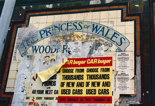 Sign, The Princess of Wales,  Jubilee Terrace, New North Rd, Hoxton, 1986 TQ3283-005