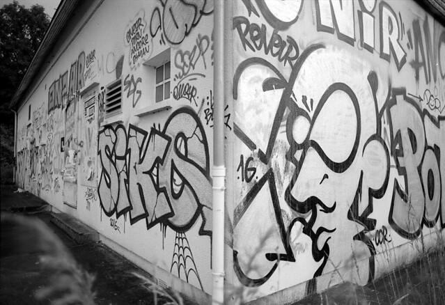 .: A l'angle des graffitis :.