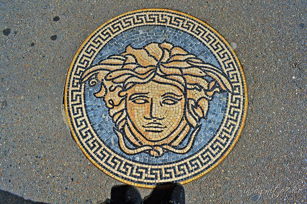 Versace Store Entrance Mosaic 5th Ave Midtown Manhattan Ne… | Flickr