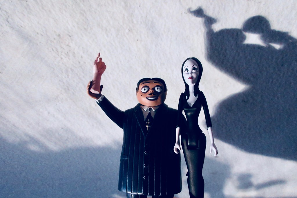 2020 The Addams Family figures Thing Gomez Morticia 8795 | Flickr
