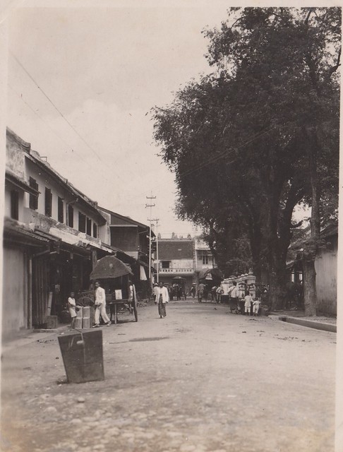 Solo - Chinese quarter behind the market, 1925