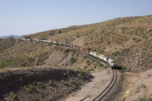 fmi freeport mcmoran train fmi50 hill downhill grade railroad railway emd gp az arizona morenci mine