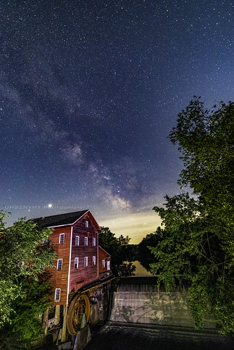 irix mill paddlemill milkyway longexposure litbylume stars exposethenight universeexporers dellsmill water reflection northernwisconsin dam capture4cubes history firefly unleashed foolography uh82nvme uh82nvmyphotography canon canonbringit lumecube
