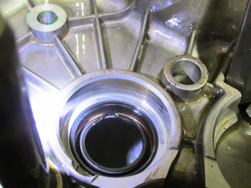 Discoloration In Case Input Shaft Bearing Bore