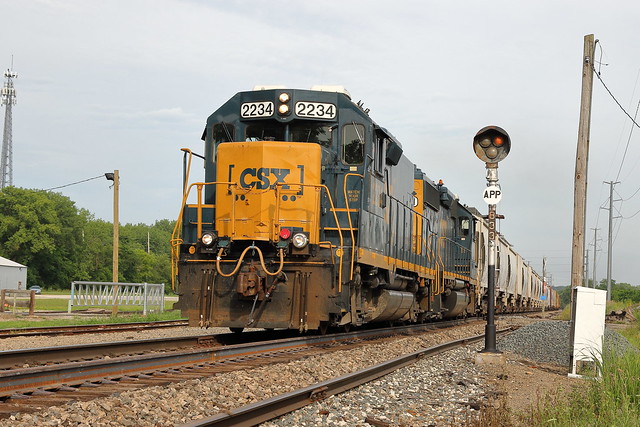 CSXT 2234 east in Ottawa, Illinois on June 30, 2020.