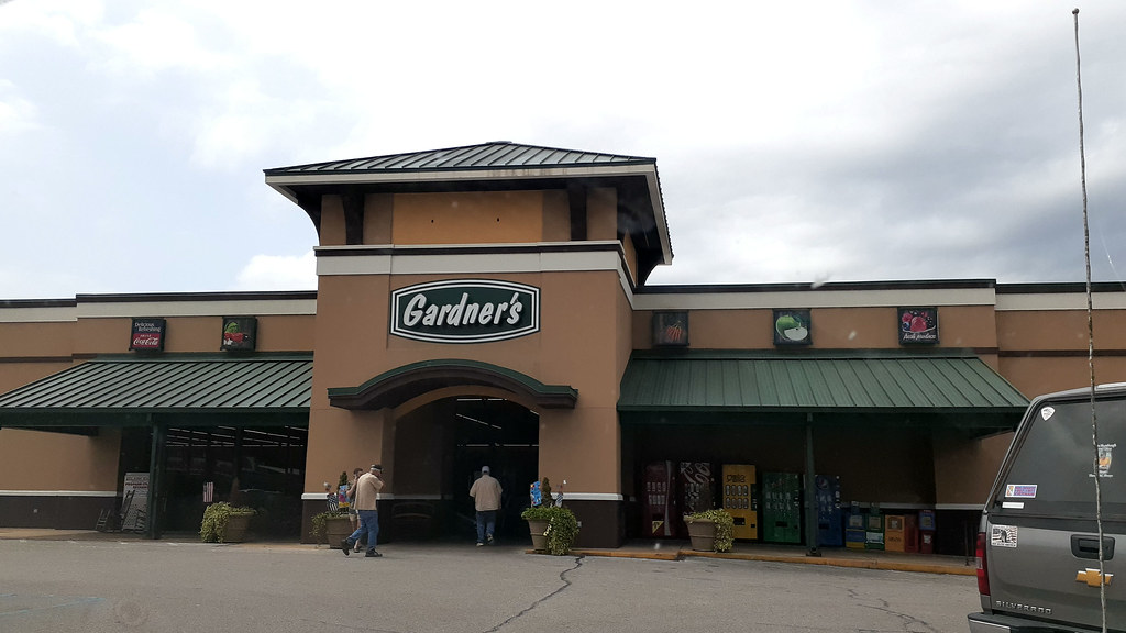 Welcome to Gardner's Super Market (Corinth Mississippi)!