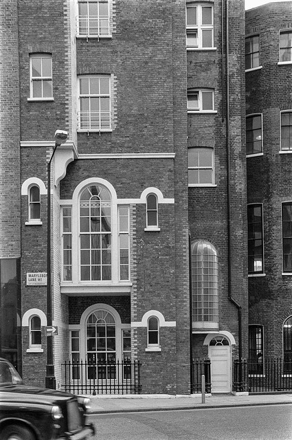 Marylebone Lane, Marylebone, Westminster, 1987 87-3i-42-positive_2400